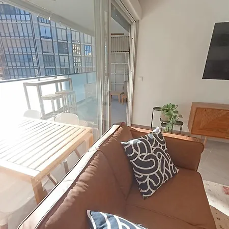 Modern Rambla Mercado Apartment Alicante
